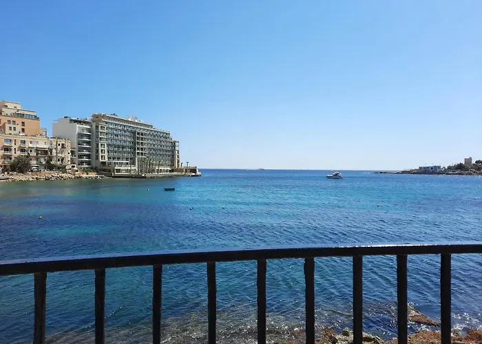 One Bedroom Saint Julian's