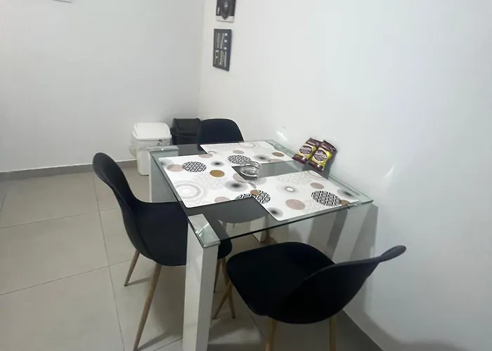 아파트 One Bedroom *